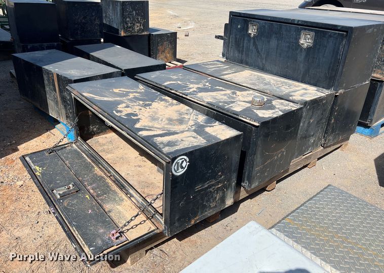 (5) toolboxes - LV9008