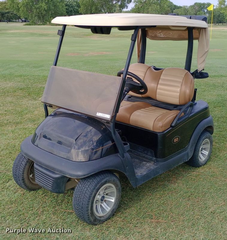 2017 Club Car Precedent golf cart - NY9416
