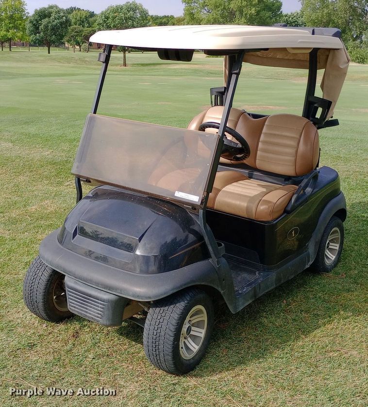 2017 Club Car Precedent golf cart - NY9417