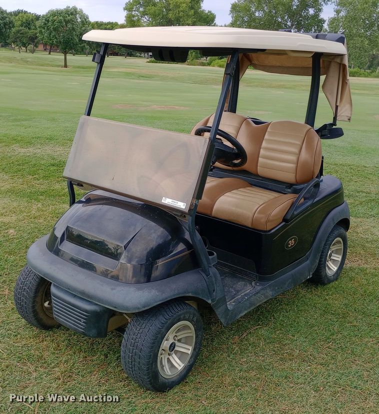 2017 Club Car Precedent golf cart - NY9419