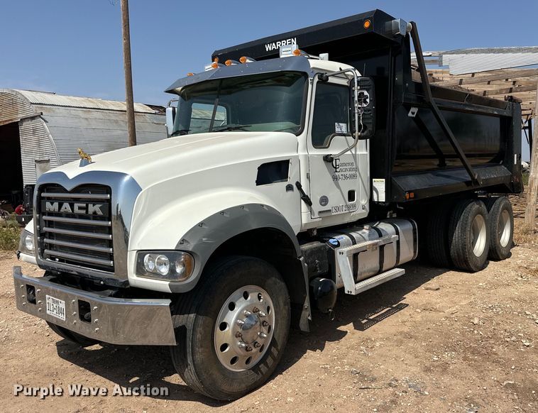 2020 Mack Granite dump truck - DK6729