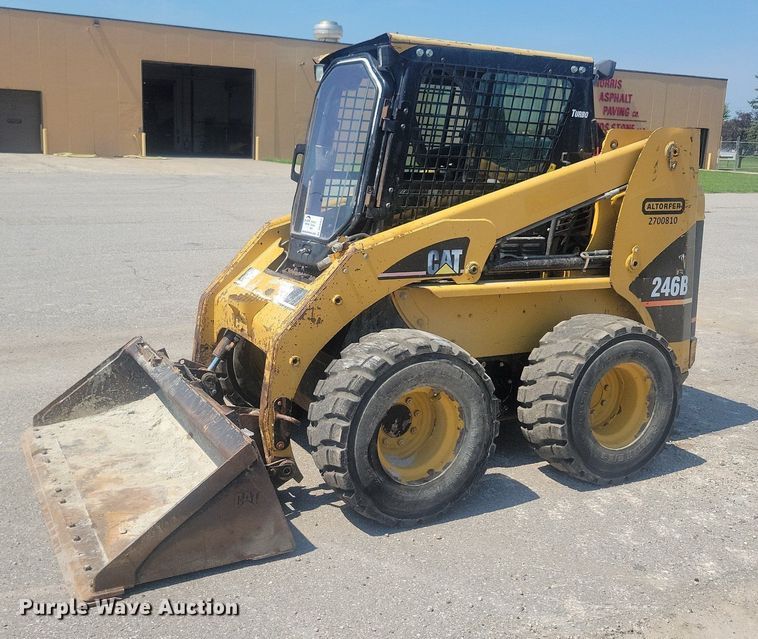 2007 Caterpillar 246B skid steer loader - DR4404