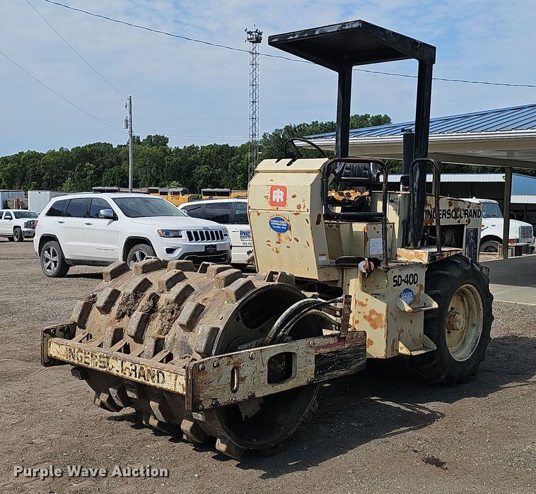1988 Ingersoll Rand SD40D single drum vibratory roller - DS4656