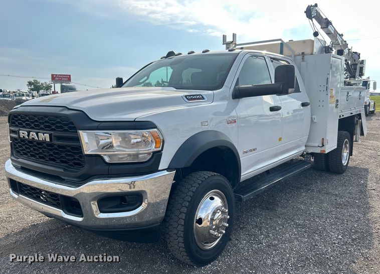 2019 Dodge  Ram 5500HD Crew Cab utility / service truck - EG0886