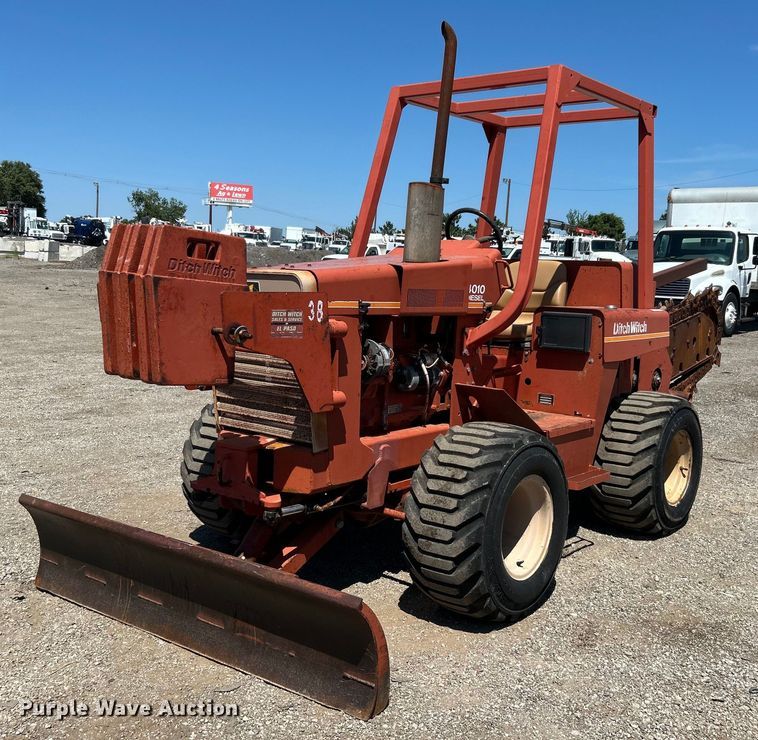 1985 Ditch Witch 4010 trencher - EG0903