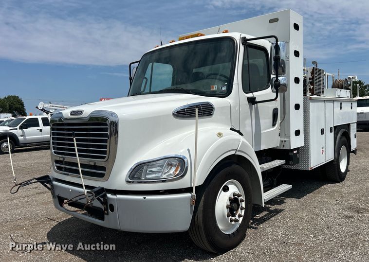 2015 Freightliner  utility / service truck - EG0921