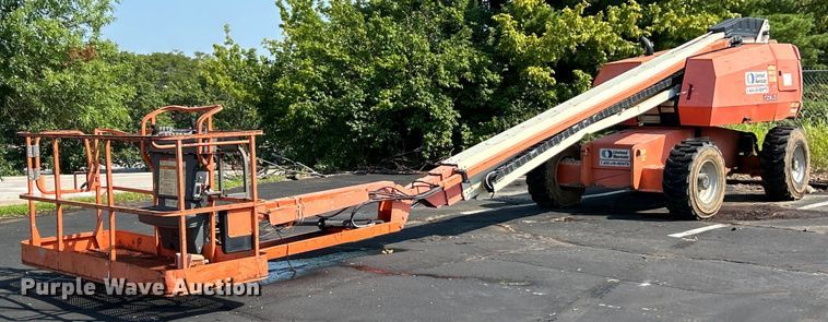 2000 JLG 660SJ boom lift - EK3033