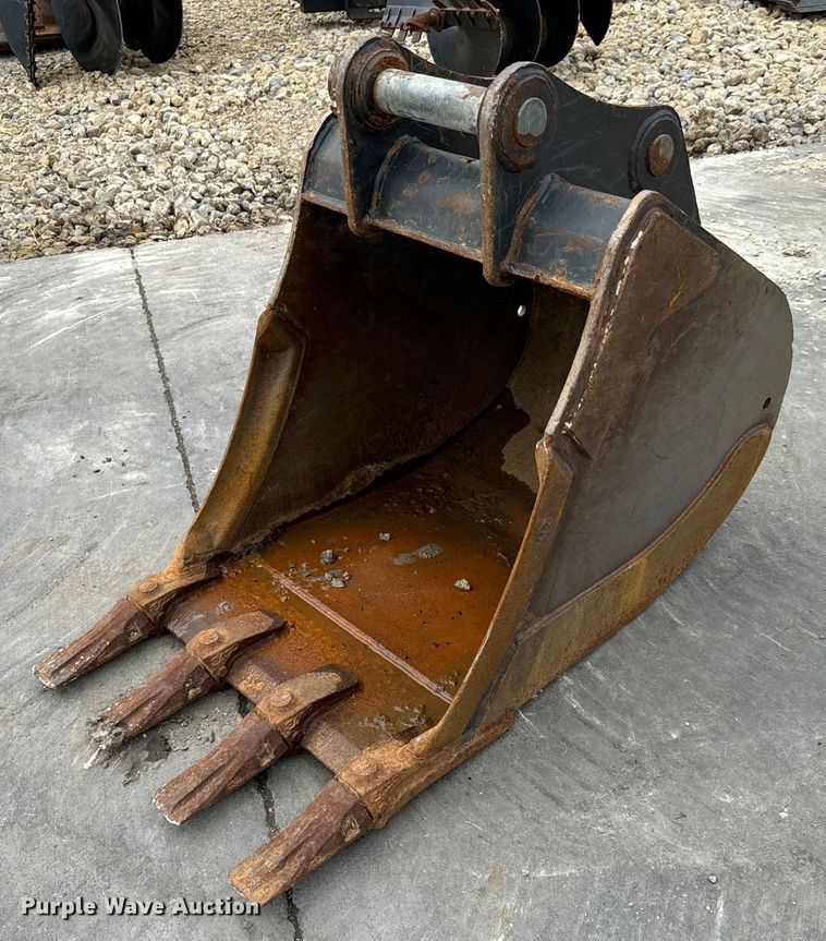 Bobcat  MX6 excavator bucket - LF9957