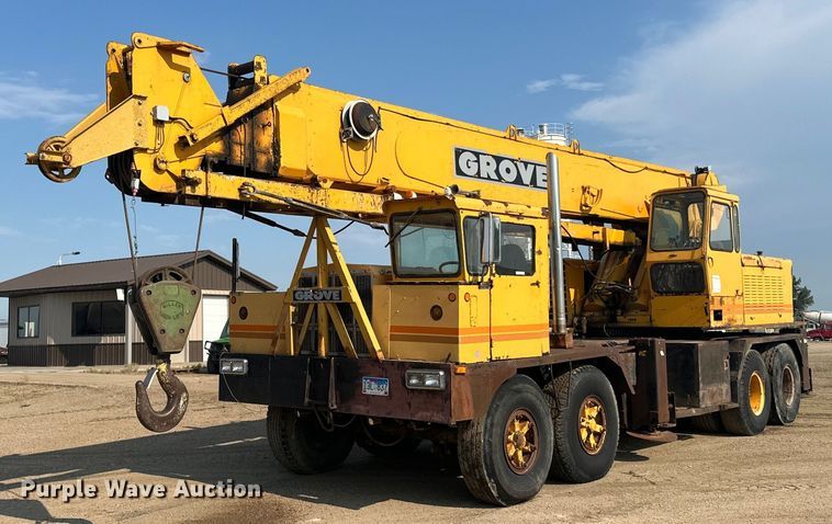 1971 Grove TM600 crane - LR9424