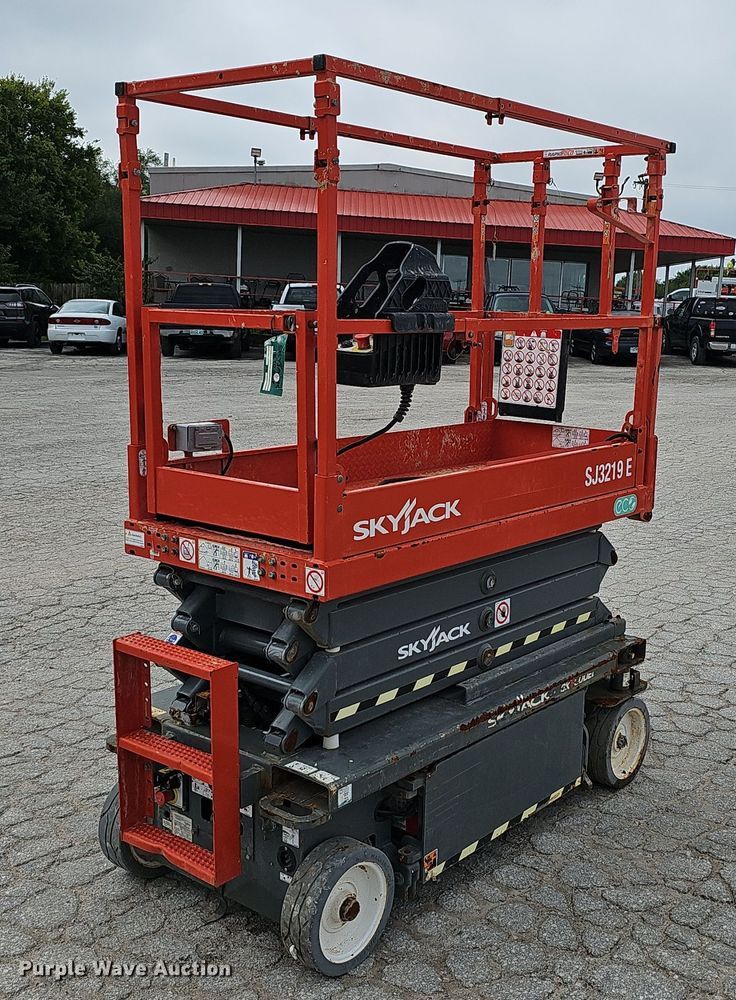 2023 Skyjack  SJ3219E scissor lift - NX9036