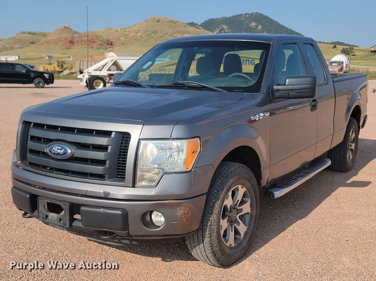 2012 Ford F150 SuperCab pickup truck - OD9667