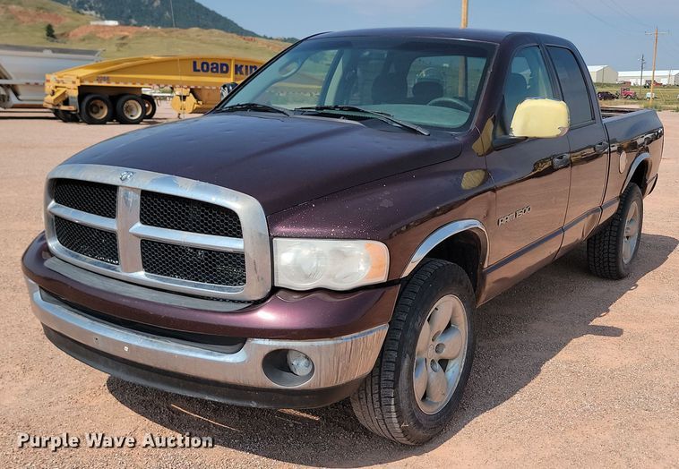 2005 Dodge Ram 1500 Quad Cab pickup truck - OD9668