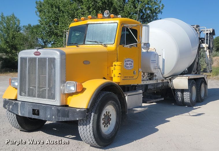 1991 Peterbilt  357 ready mix truck - OD9711