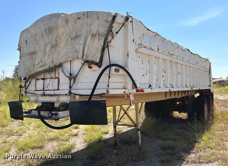 1975 Lufkin TD27 end dump trailer - OM9587