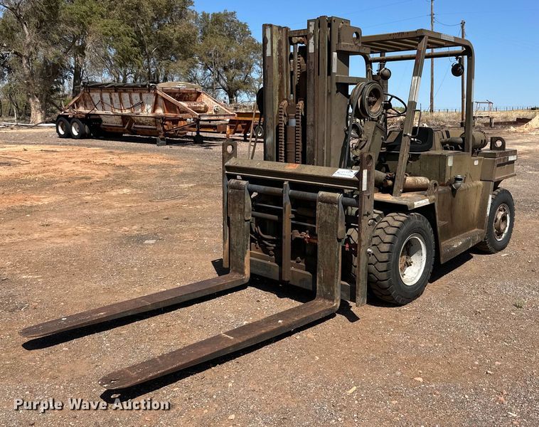 Allis Chalmers DS forklift - DG4484