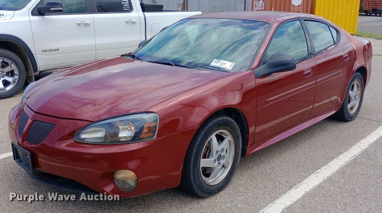 2004 Pontiac Grand Prix GT  - DQ7198
