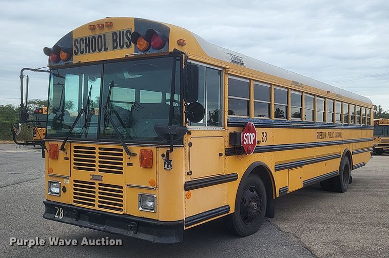 2006 Thomas  school bus - DR4943