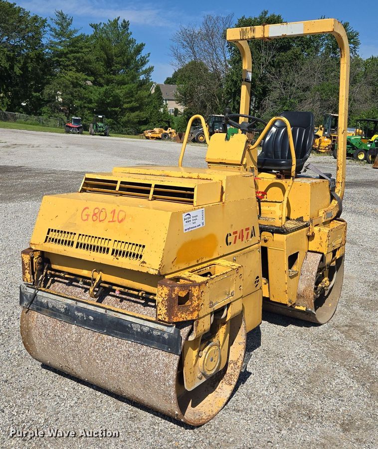 Hypac C747A double drum vibratory roller - DS4223