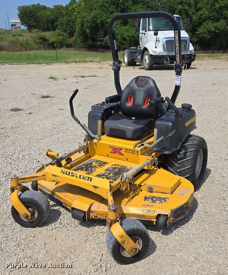 Hustler X-One ZTR lawn mower - DT7756