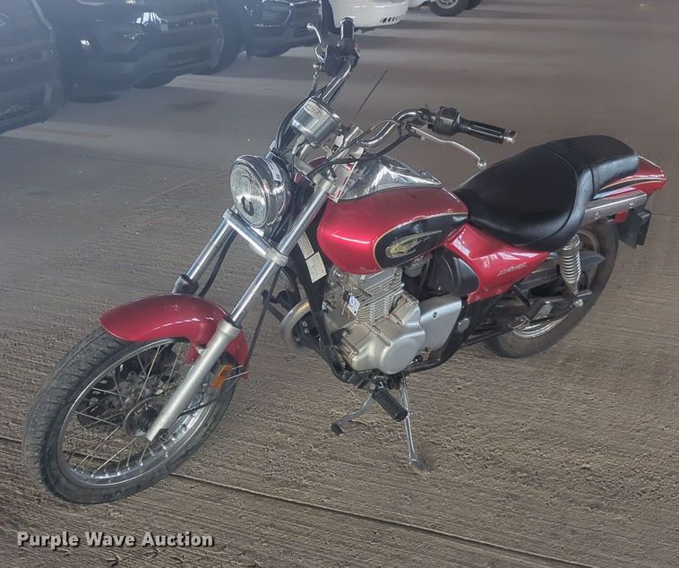 2002 Kawasaki Eliminator motorcycle - NW9644