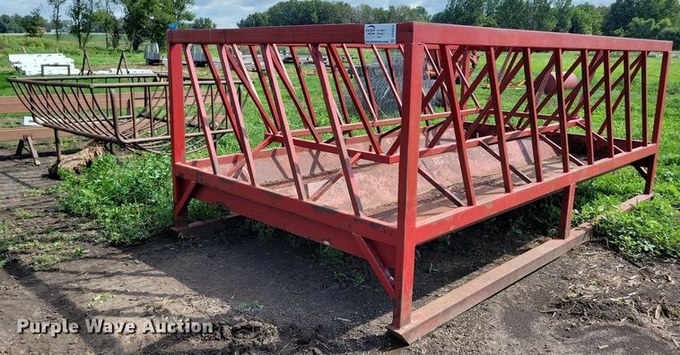 (3) hay bale feeders - DR4434