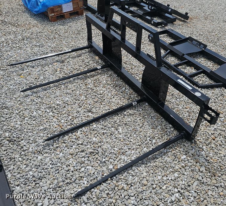 RBW  skid steer bale spear - NX9085