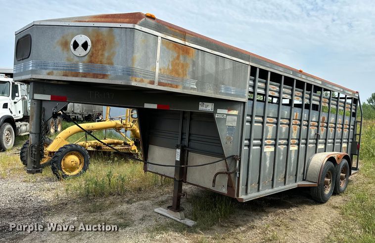 1997 Titan Gooseneck Stock livestock trailer - EE7535