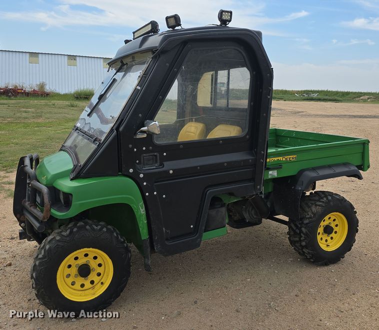 2007 John Deere Gator XUV utility vehicle - EK6358