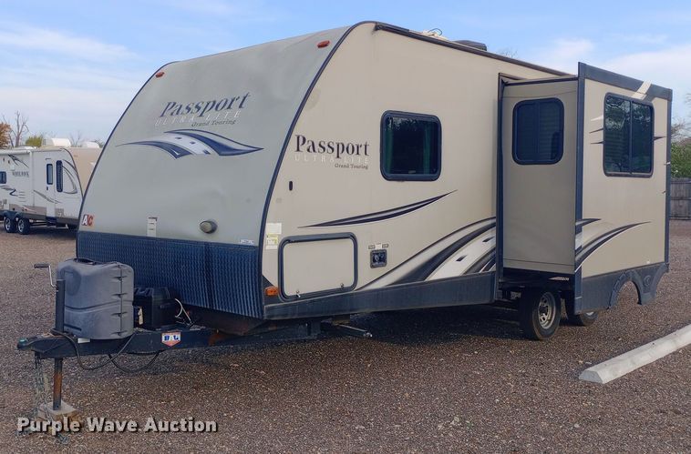 2016 Keystone  Passport Ultra Lite Grand Touring camper - NY9407