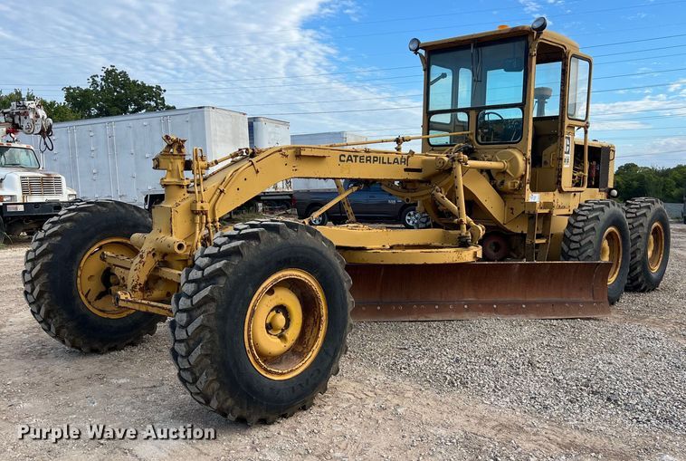 1968 Caterpillar 120 rigid frame motor grader - DO2492
