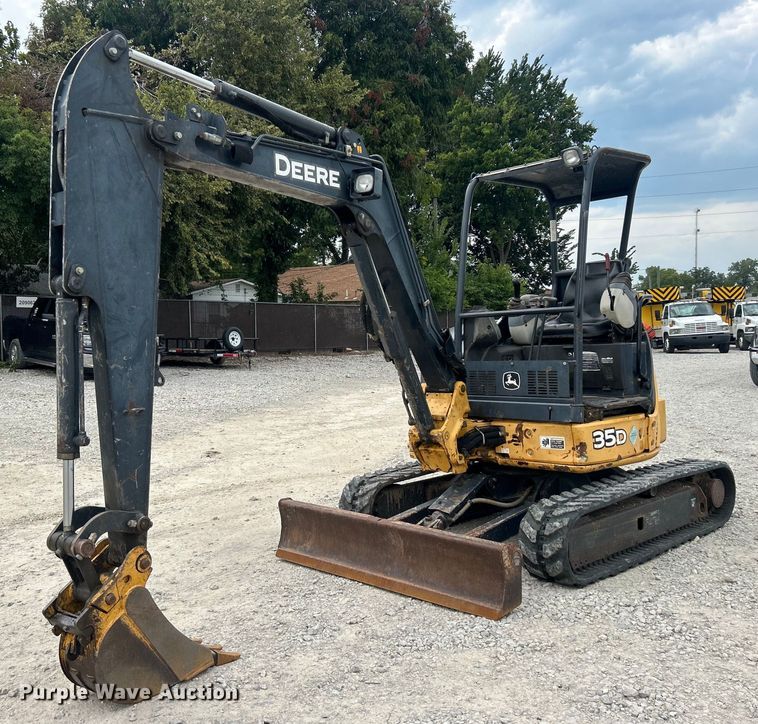 2012 John Deere 35D mini excavator - DO6696
