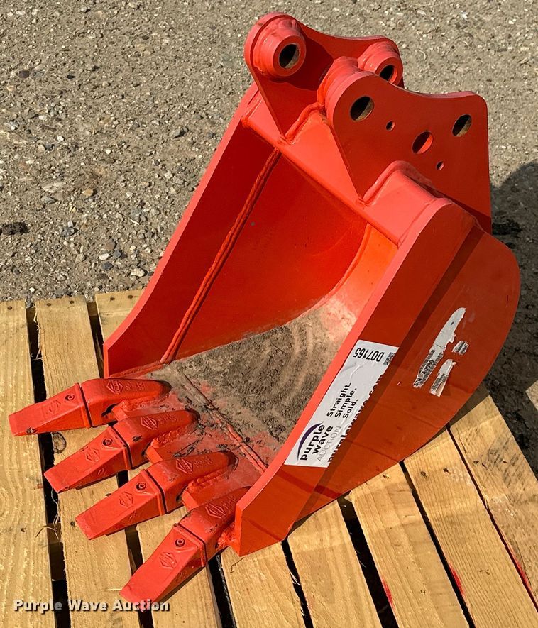Kubota  K7789 mini excavator bucket  - DO7165