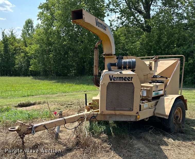 Vermeer Wood Chipper or Stump Grinder For Sale In Missouri