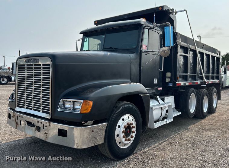 1995 Freightliner  FLD dump truck - EG0874