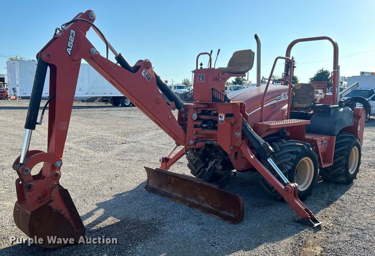 2006 Ditch Witch RT55 trencher - EG0943