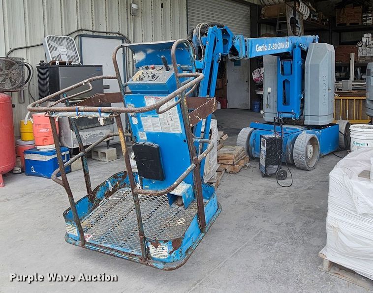 2007 Genie Z-30/20N boom lift - EI4036