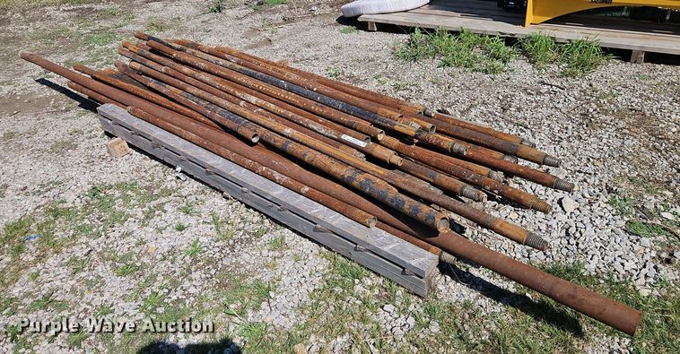  Approximately 75 drill stems - EI8233