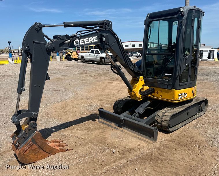 2013 John Deere  27D mini excavator - EJ8852