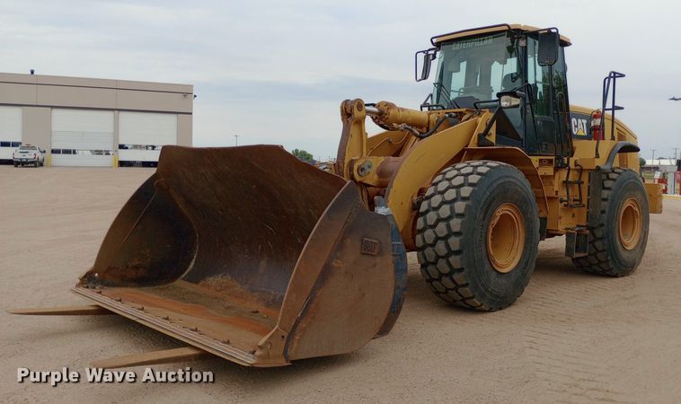 2010 Caterpillar 966H wheel loader - NY9426