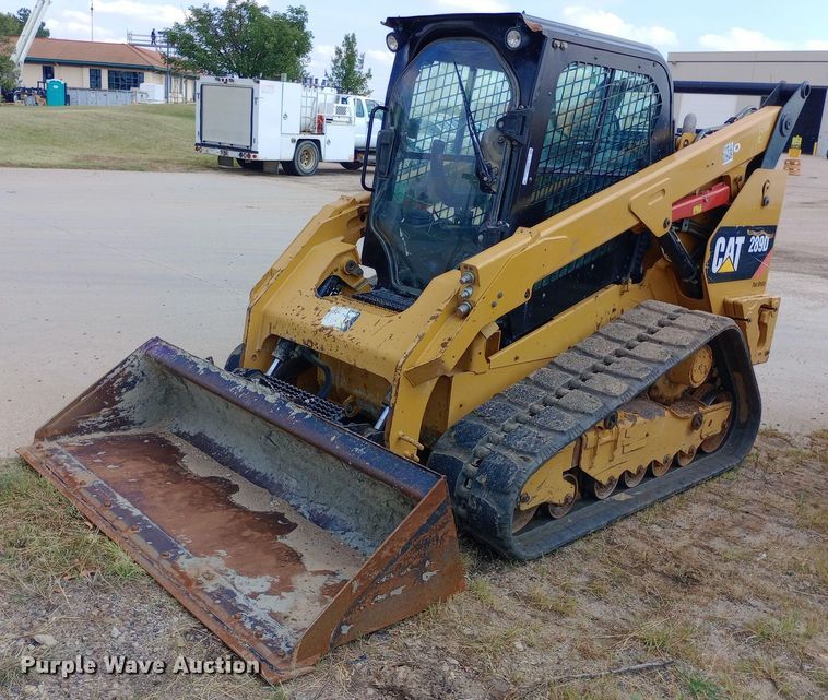 2016 Caterpillar 289D skid steer loader - NY9428