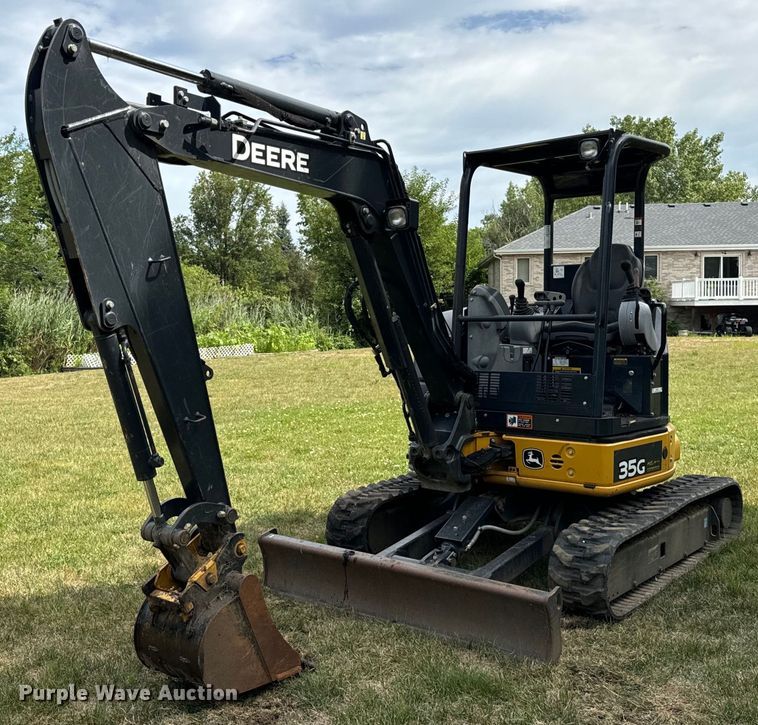 2020 John Deere 35G mini excavator - OG9614