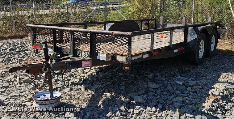 2009 Top Hat utility trailer - OK9943