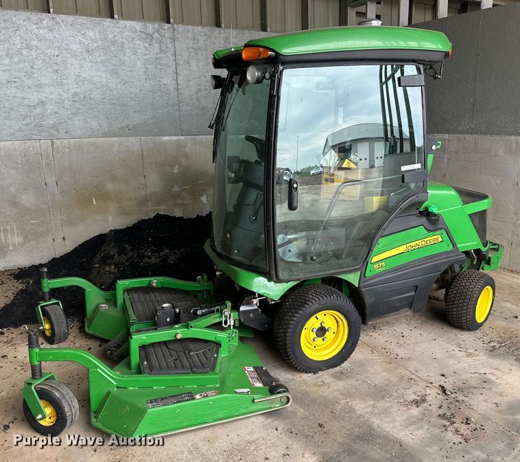 2019 John Deere 1575 Terra Cut lawn mower - LR9438