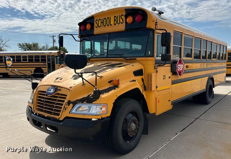 2016 Blue Bird Vision school bus - OM9652
