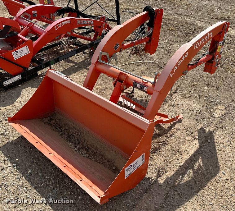 Kubota LA344S loader - DO7159