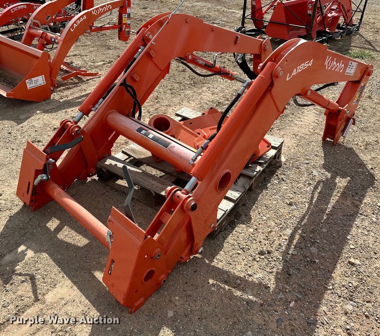 Kubota LA1854S loader - DO7160