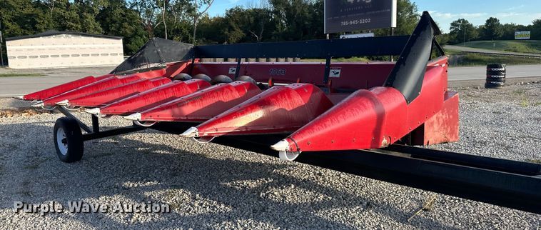 Case IH 1063 corn head - DR2583