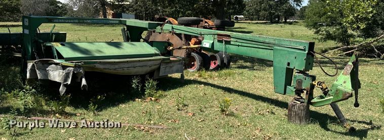 1988 John Deere 1460 windrower - DX1078