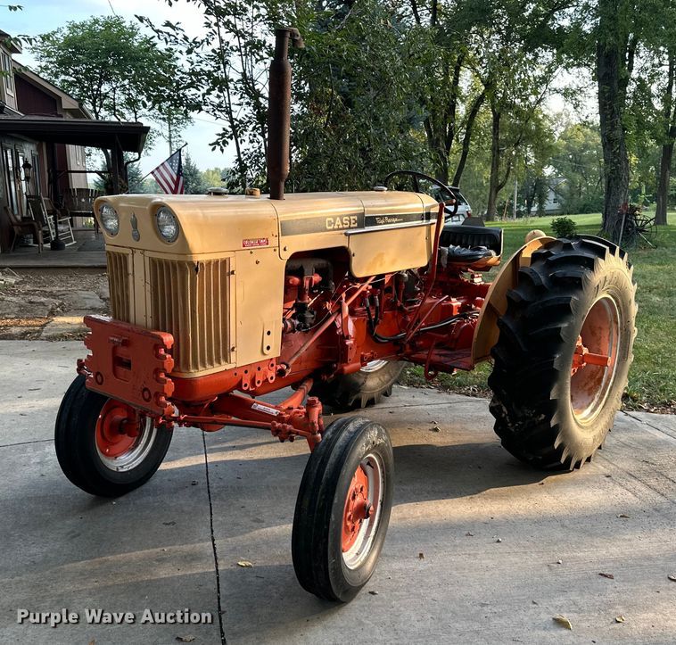 1965 Case  530 tractor - EJ7216