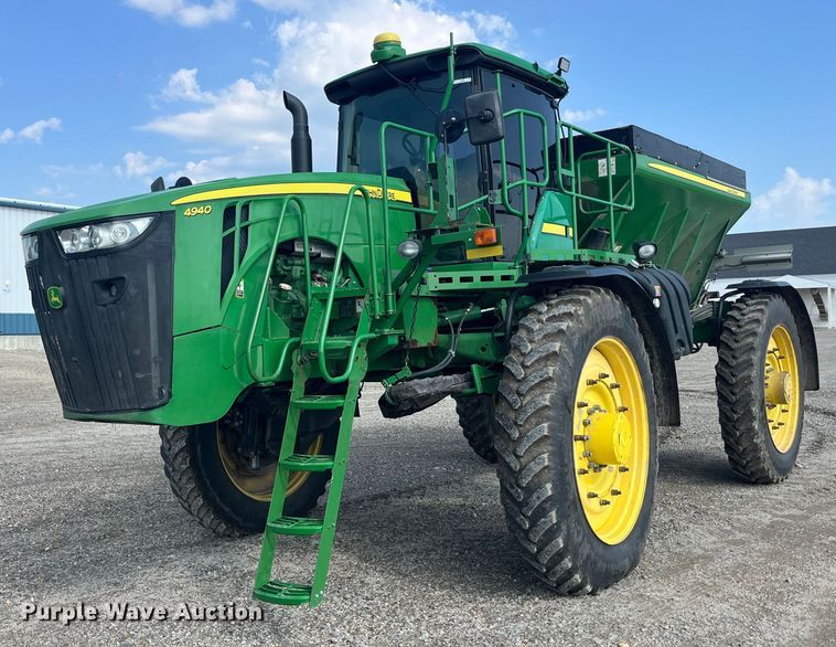 2013 John Deere 4940 spreader - EK8986
